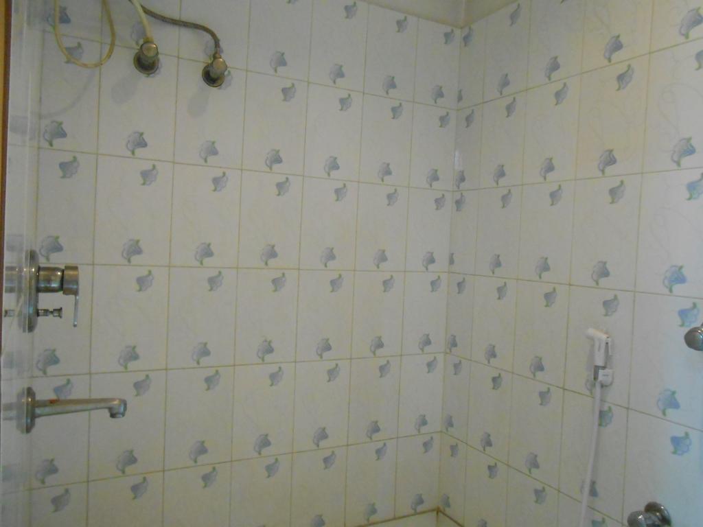 Kings Crown Salt Lake Kolkata Ruang foto